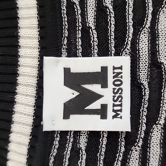 MISSONI Black and White Knit Chevron Print Fit and Flare Dress Size 44 - Picture 10 of 13